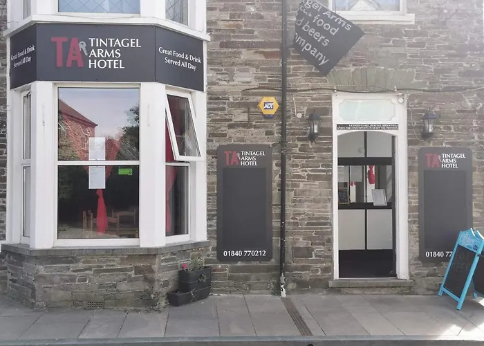 Tintagel Arms Bed&Breakfast